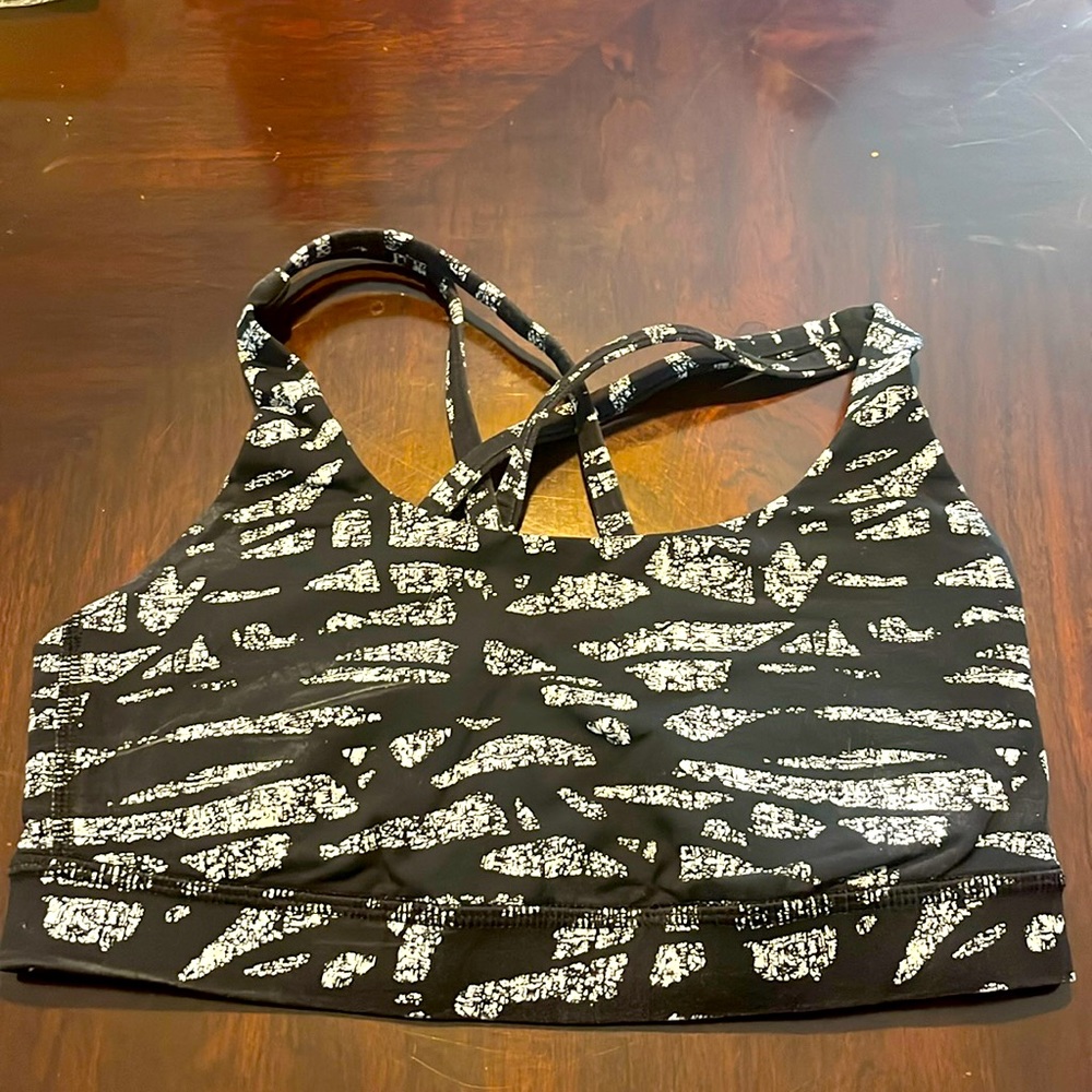 Lululemon Sports bra